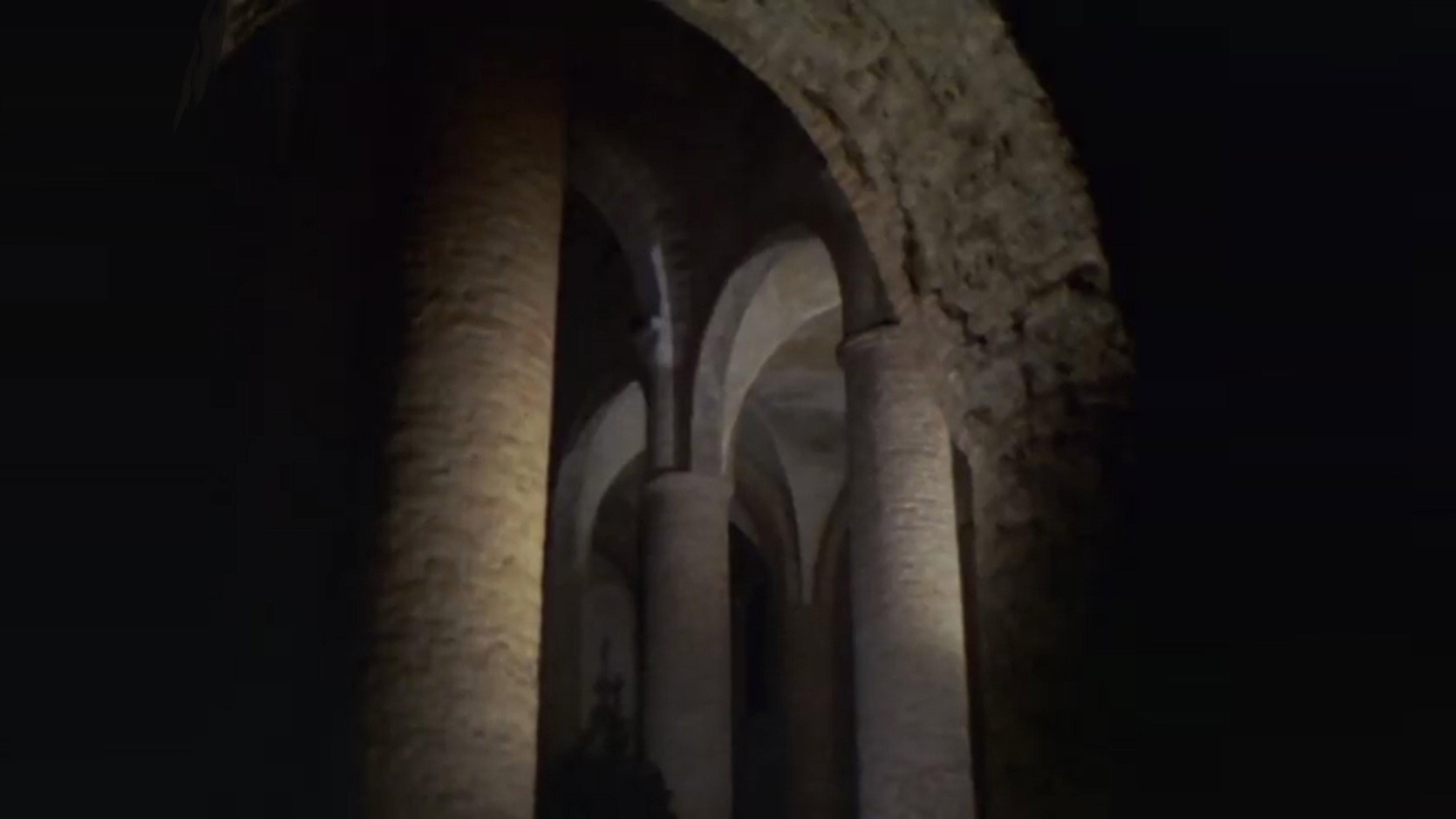The Fossil 1975 movie scene
