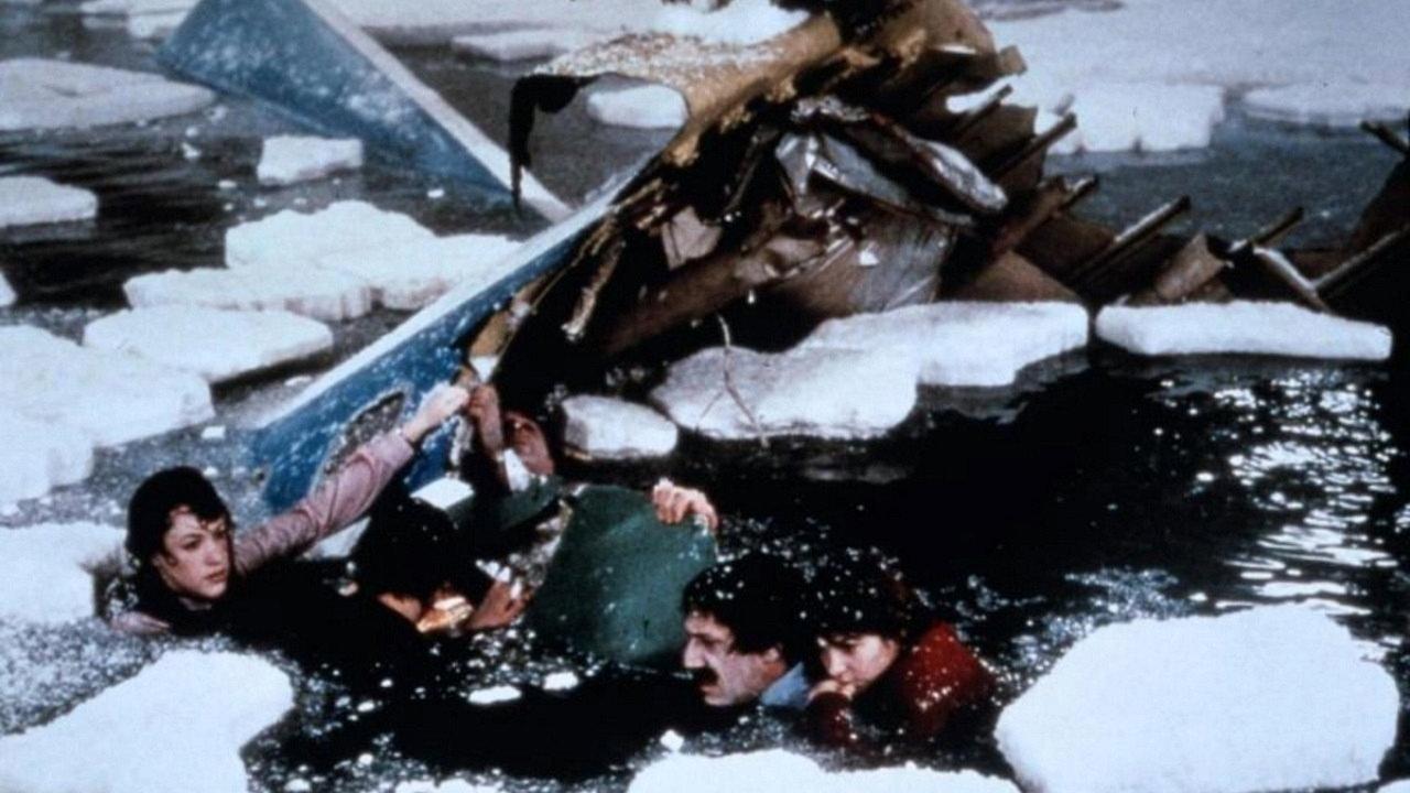 Flight 90: Disaster on the Potomac 1984 movie scene