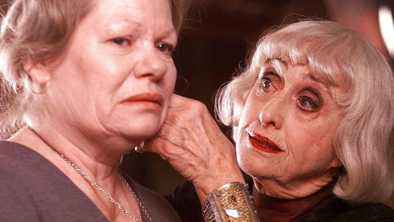 The Tenth Muse 2004 movie scene