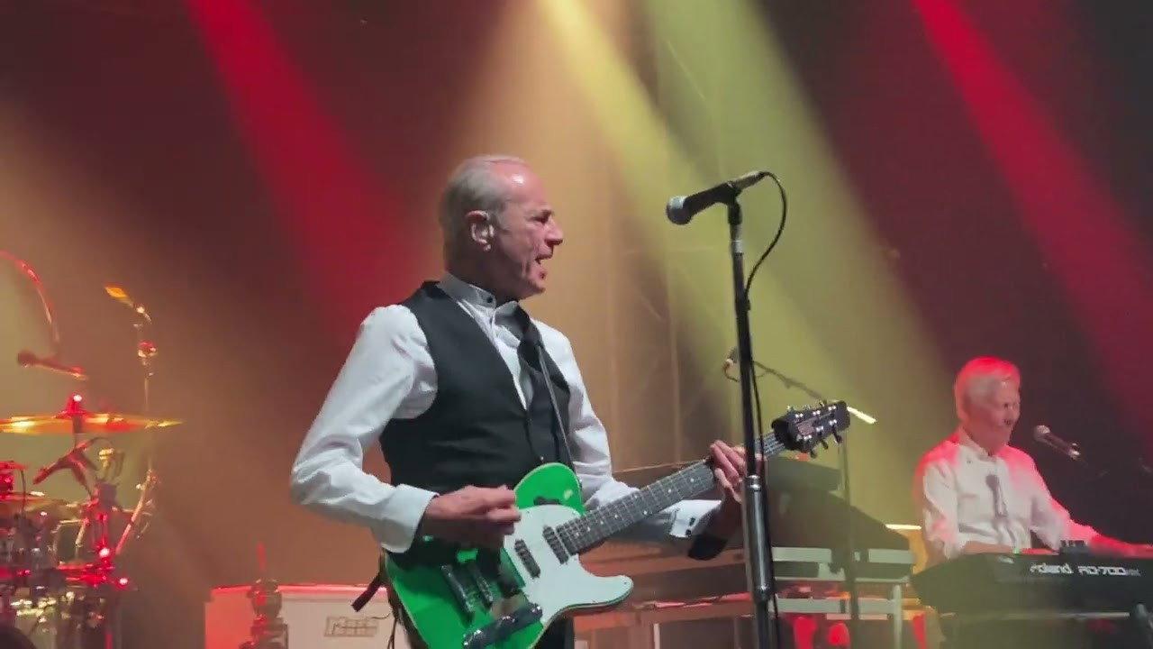 Status Quo, Rockin' All Over The World 2024 movie scene