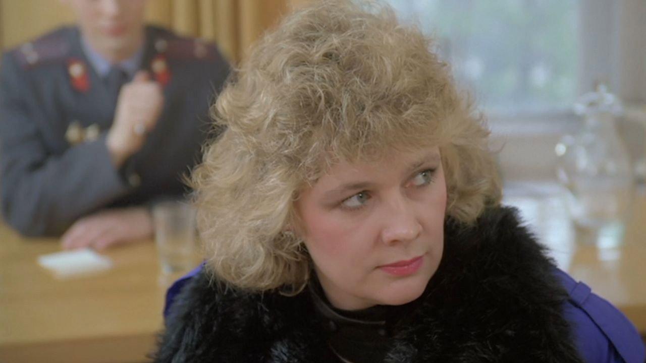 The Confession of a Kept Woman 1992 movie scene