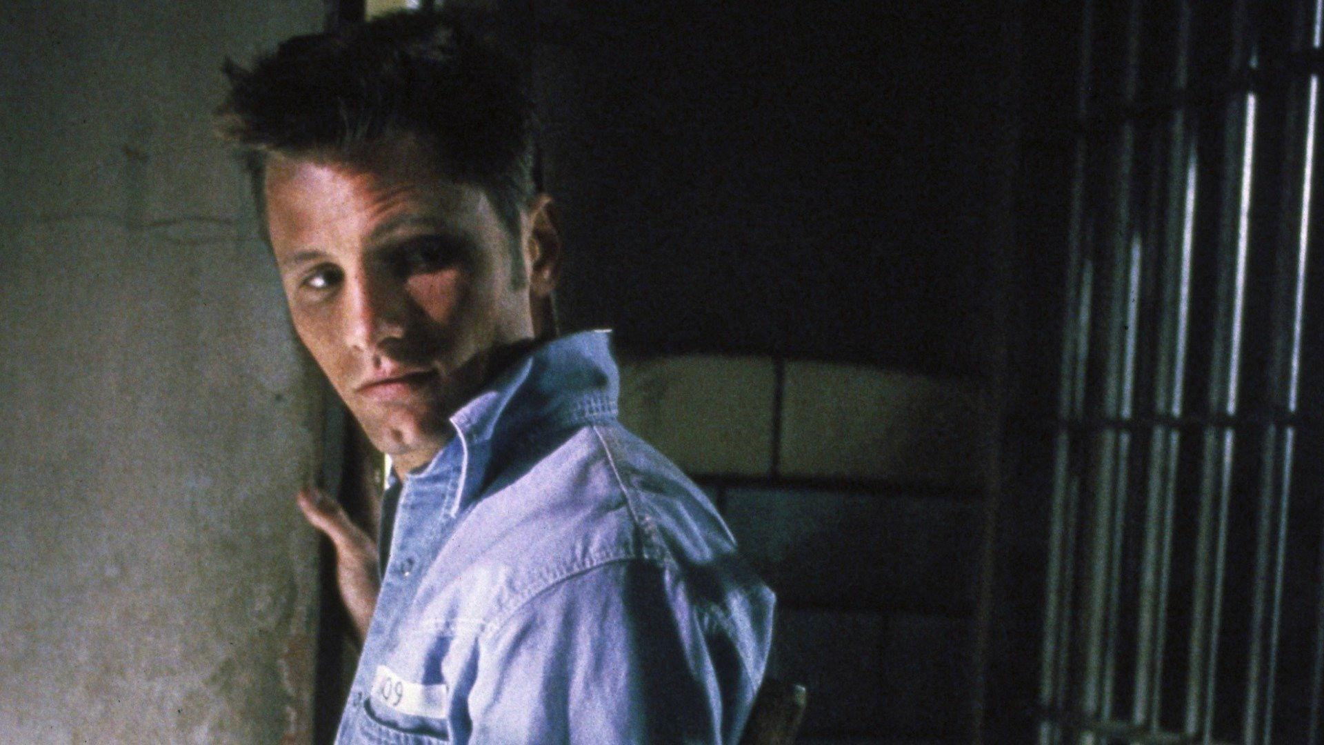 Prison 1987 movie scene