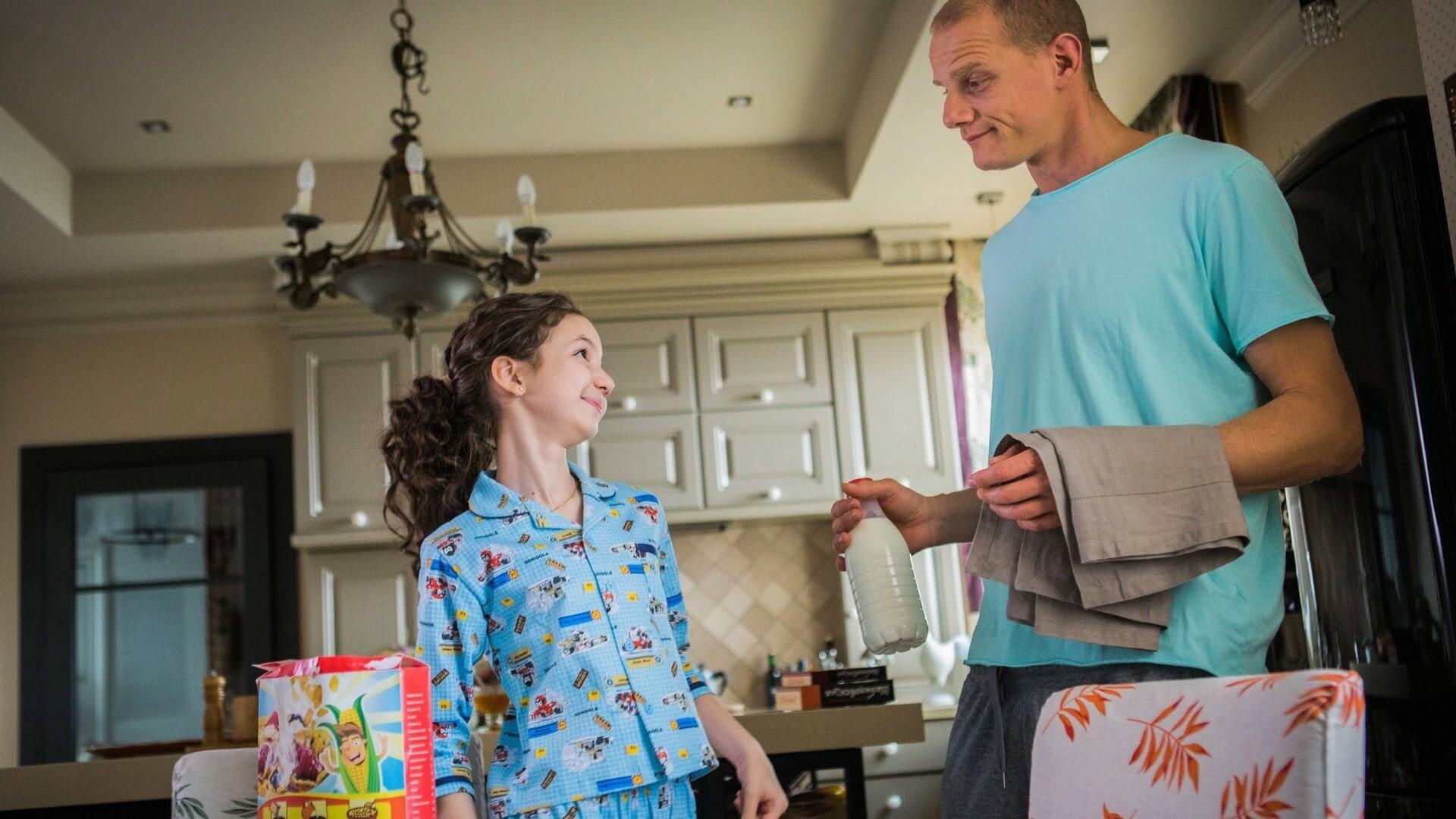 Breakfast at Dad's 2016 movie scene
