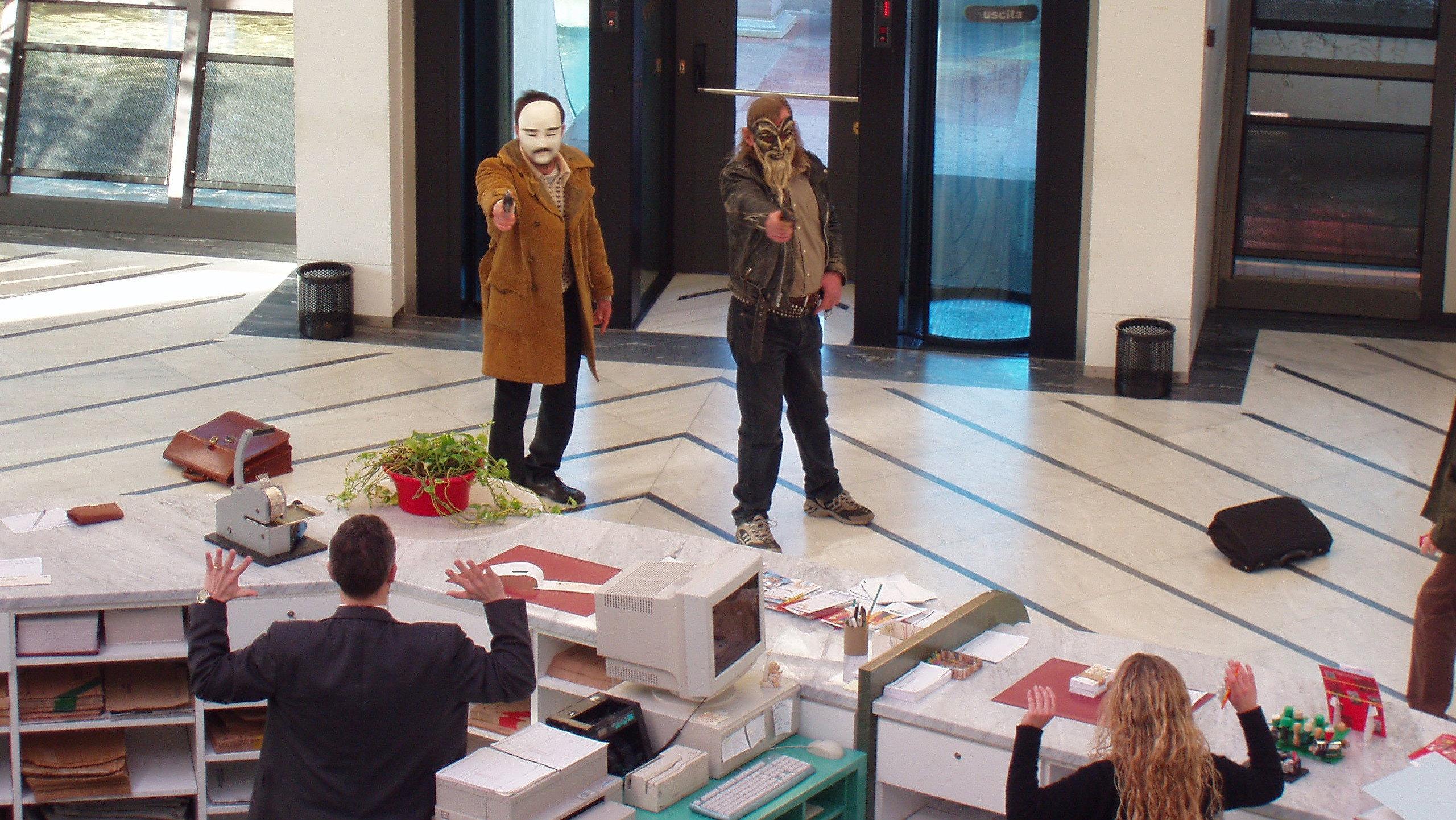 Il giorno del falco 2004 movie scene
