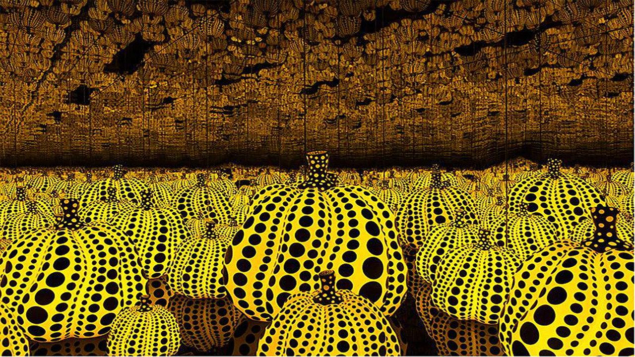 Yayoi Kusama: I Love Me 2008 movie scene