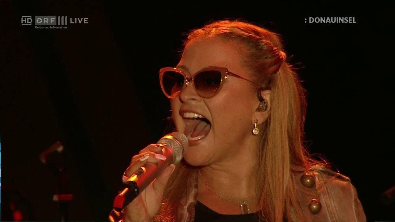 Anastacia: Live at the Donauinselfest 2015 2015 movie scene