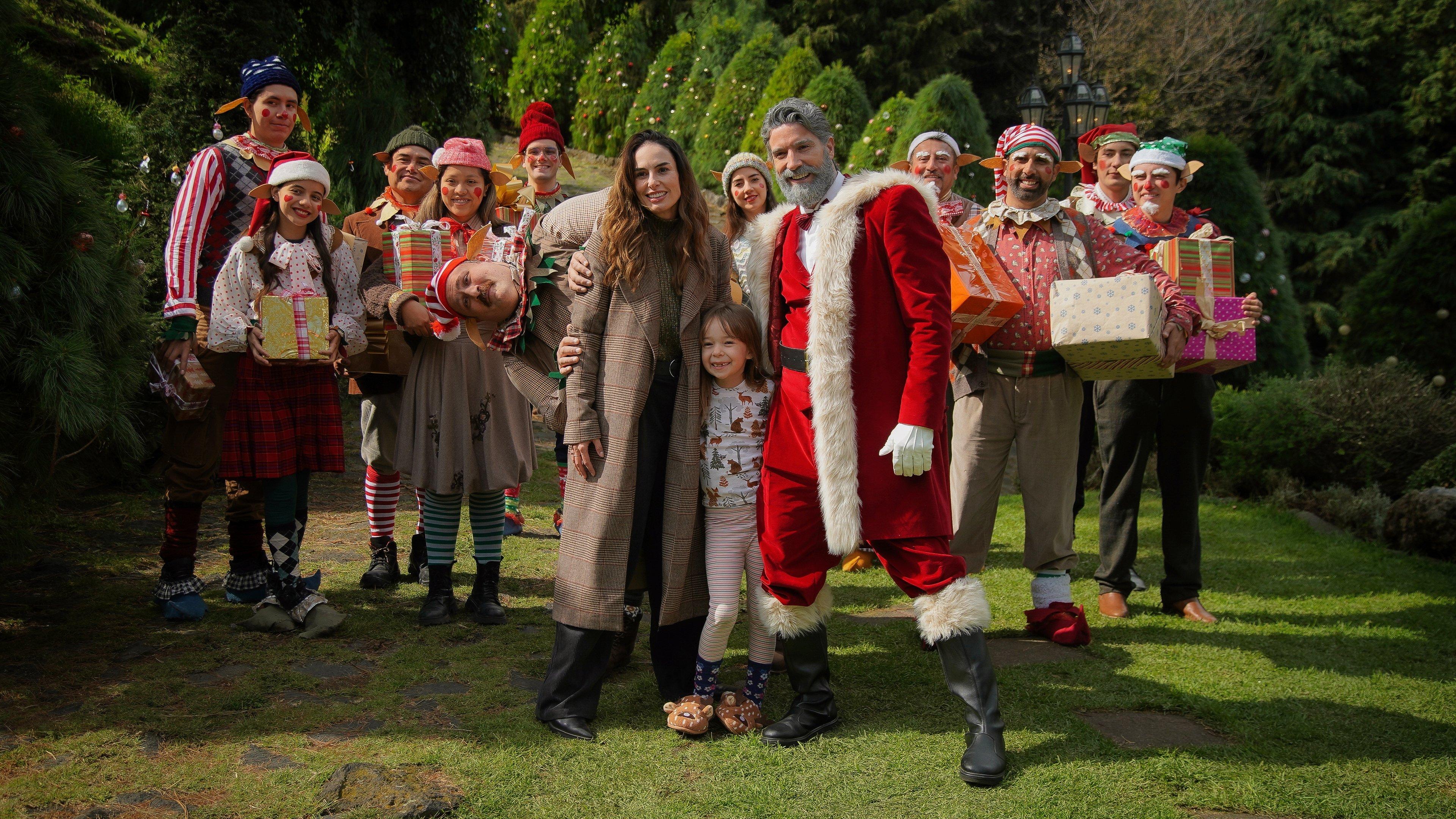 Dating Santa 2023 movie scene