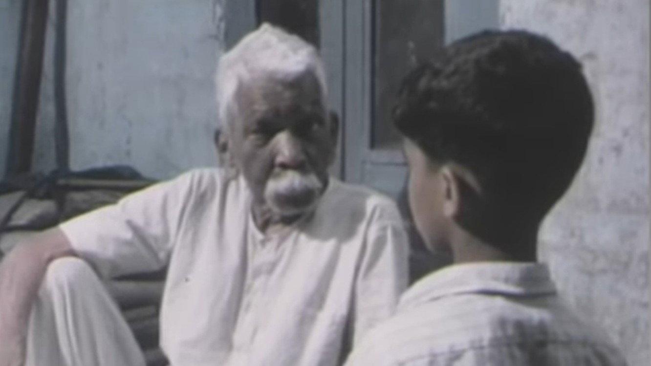 Angutha Chhap 1988 movie scene