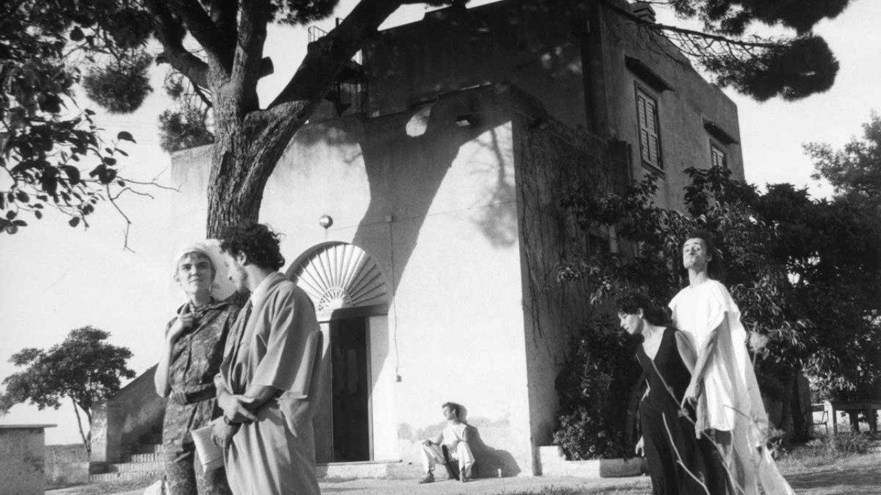 Torpore internazionale 1993 movie scene
