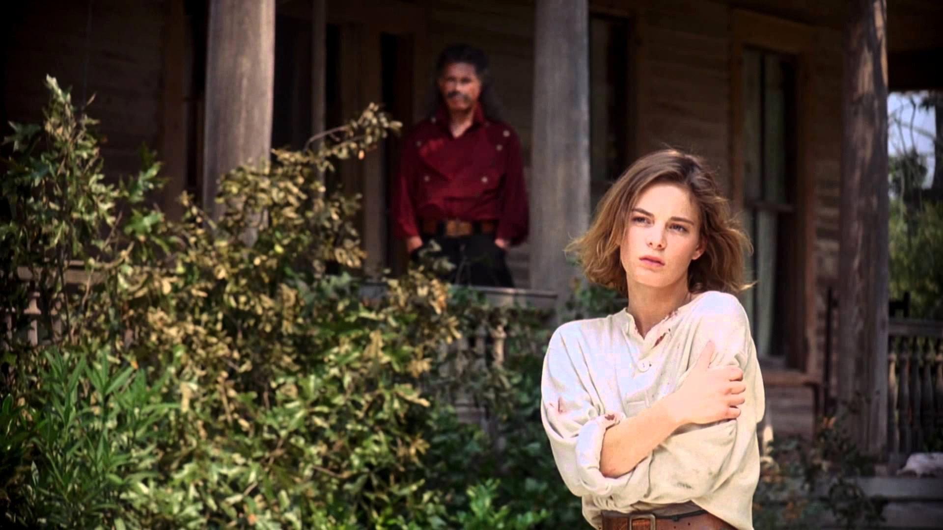 Wild Hearts Can't Be Broken 1991 movie scene