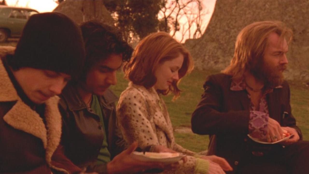 True Love and Chaos 1997 movie scene