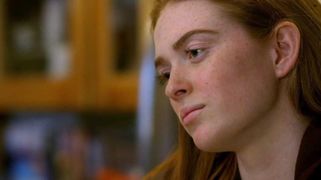 Pearl 2021 movie scene