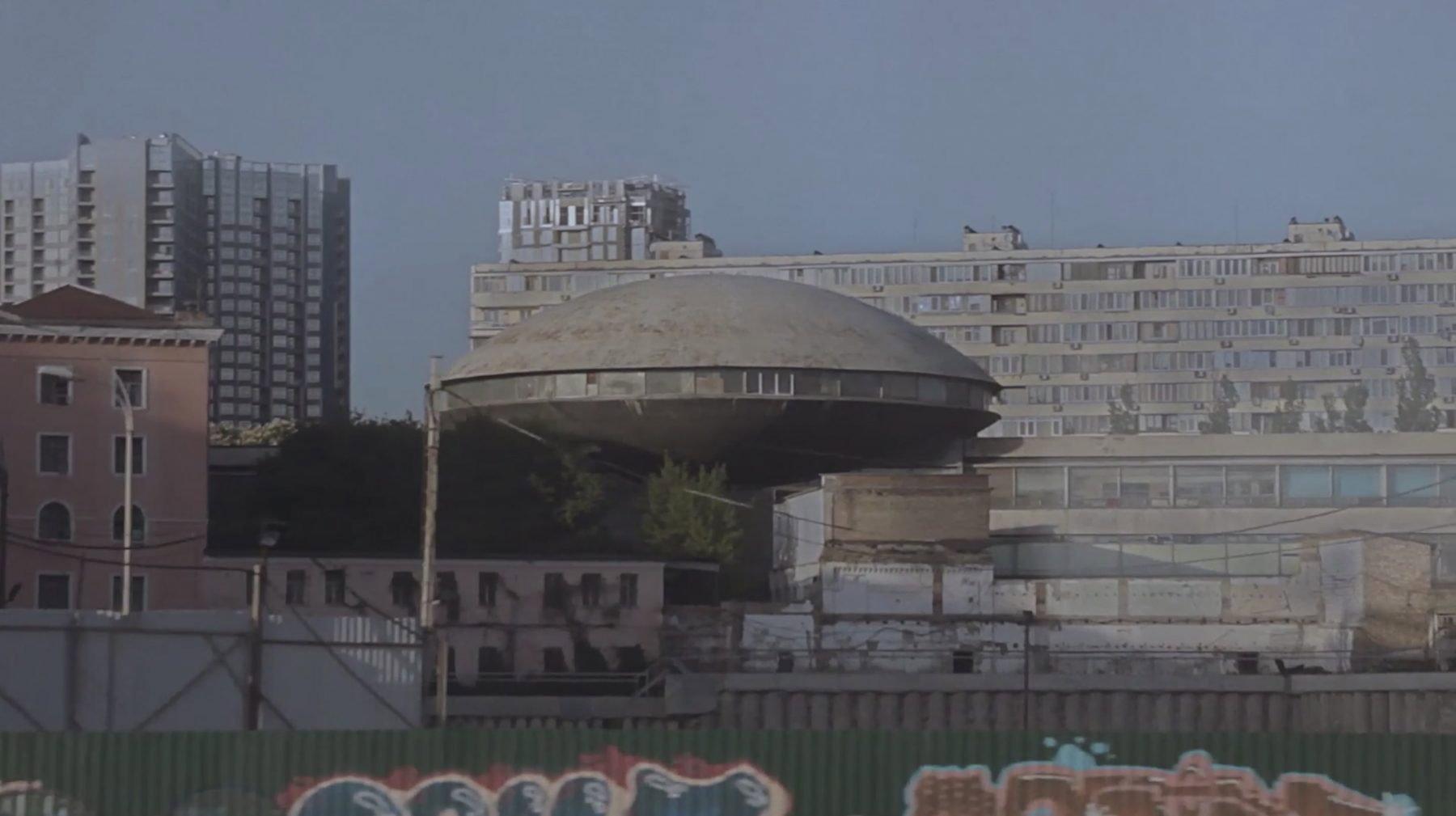 Circulation 2020 movie scene