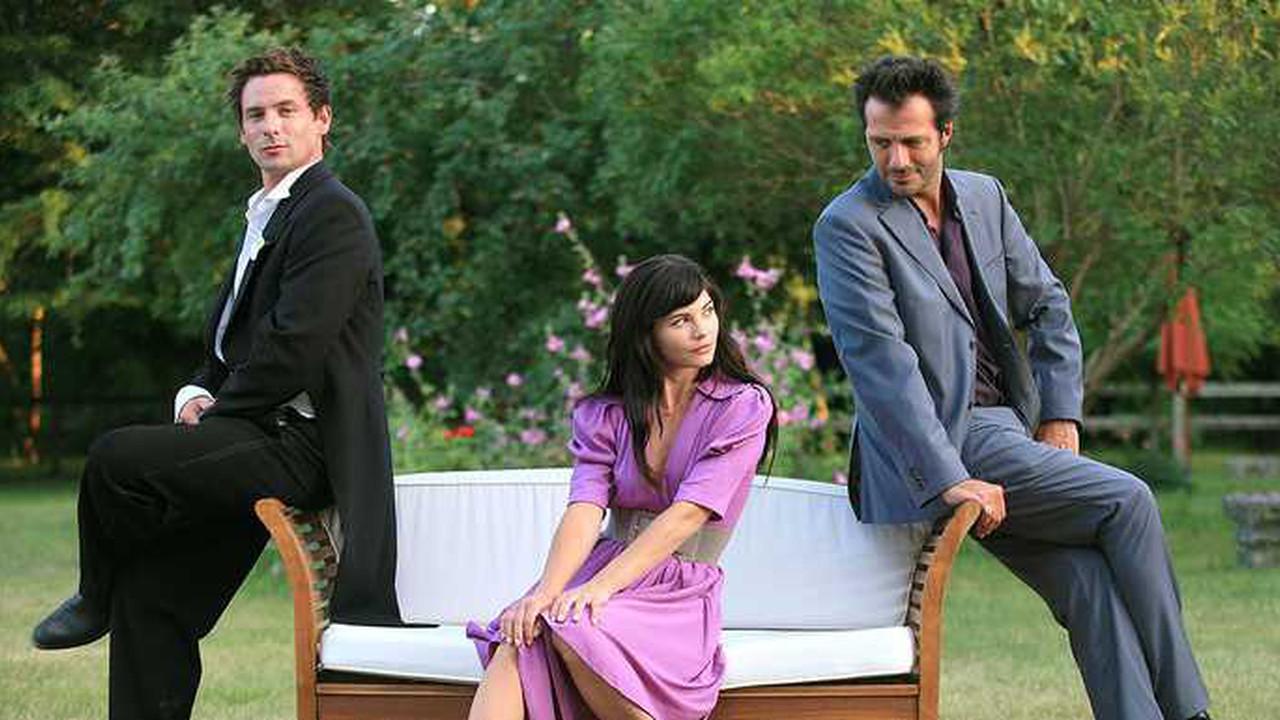Demain, je me marie 2011 movie scene