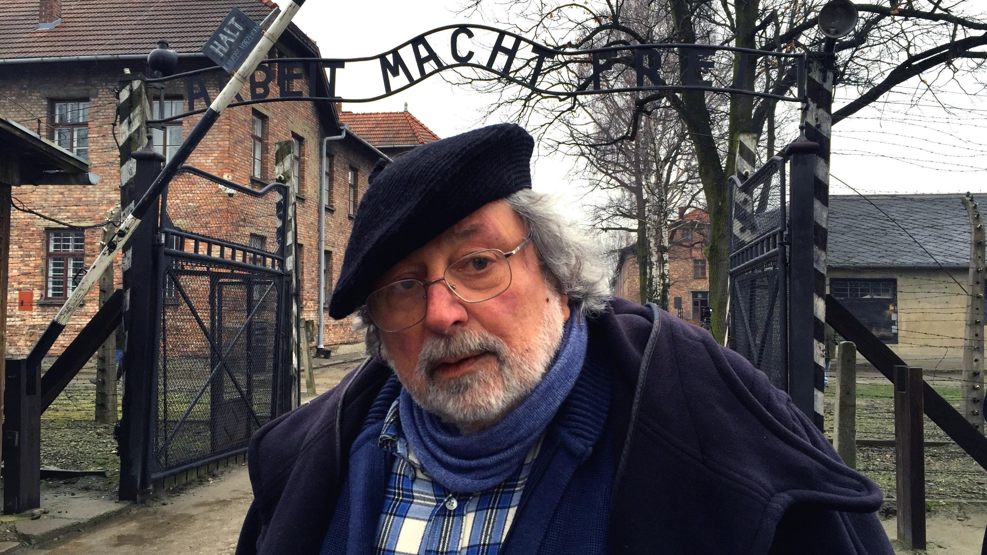 Son morto che ero bambino - Francesco Guccini va ad Auschwitz 2017 movie scene