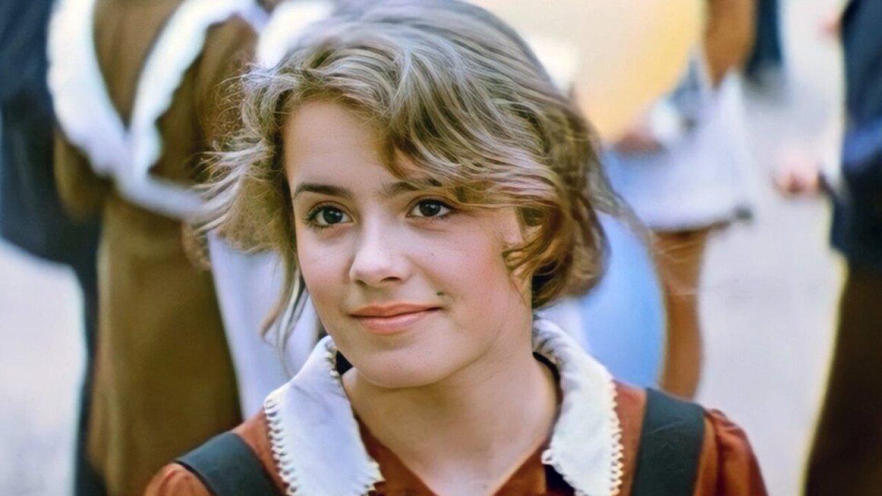 The School Waltz 1977 movie scene