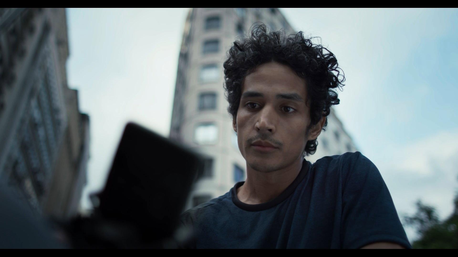 O Que Fica de Quem Vai 2024 movie scene