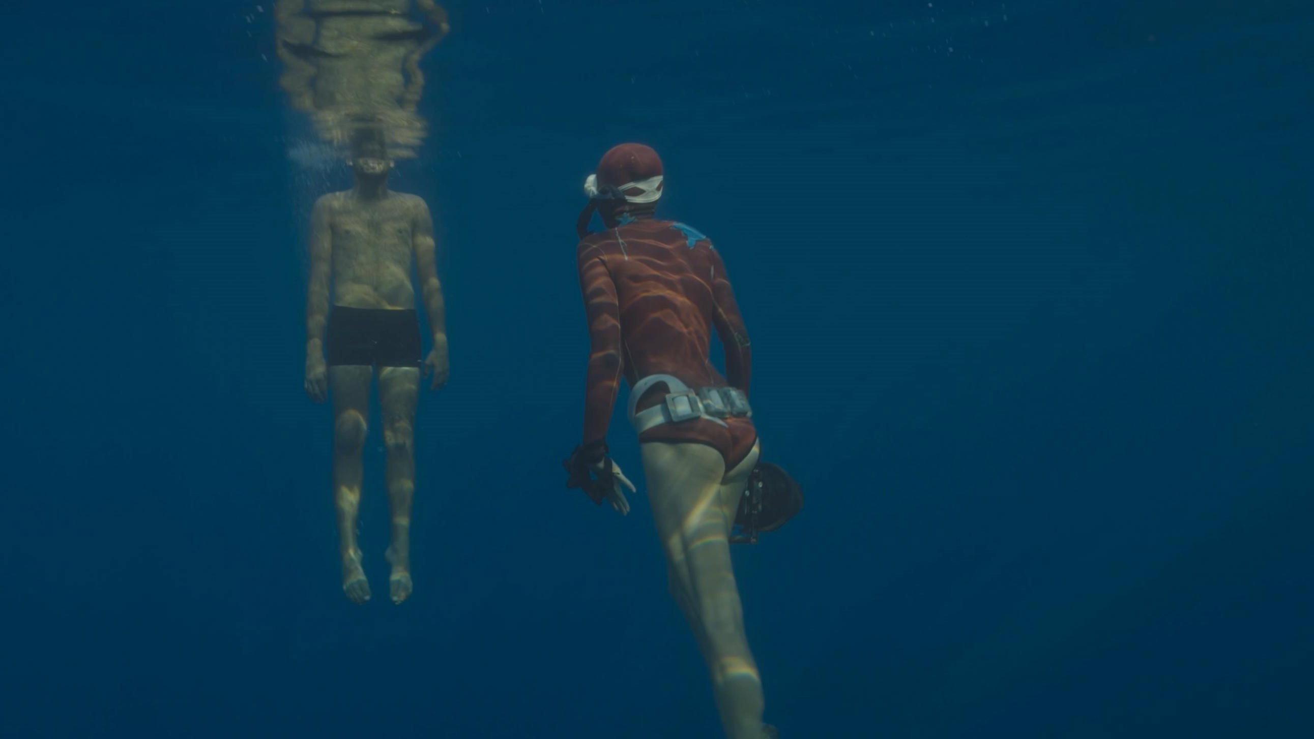Undersea 2022 movie scene