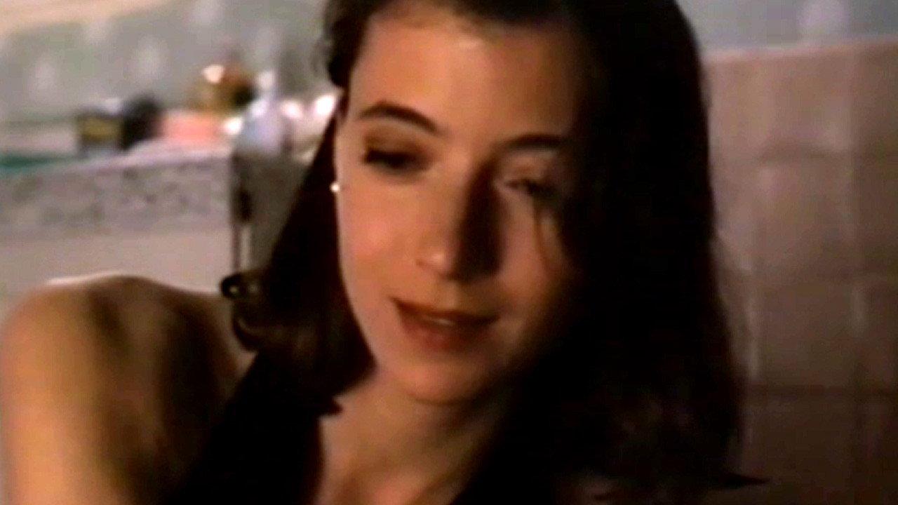 Caroline at Midnight 1994 movie scene
