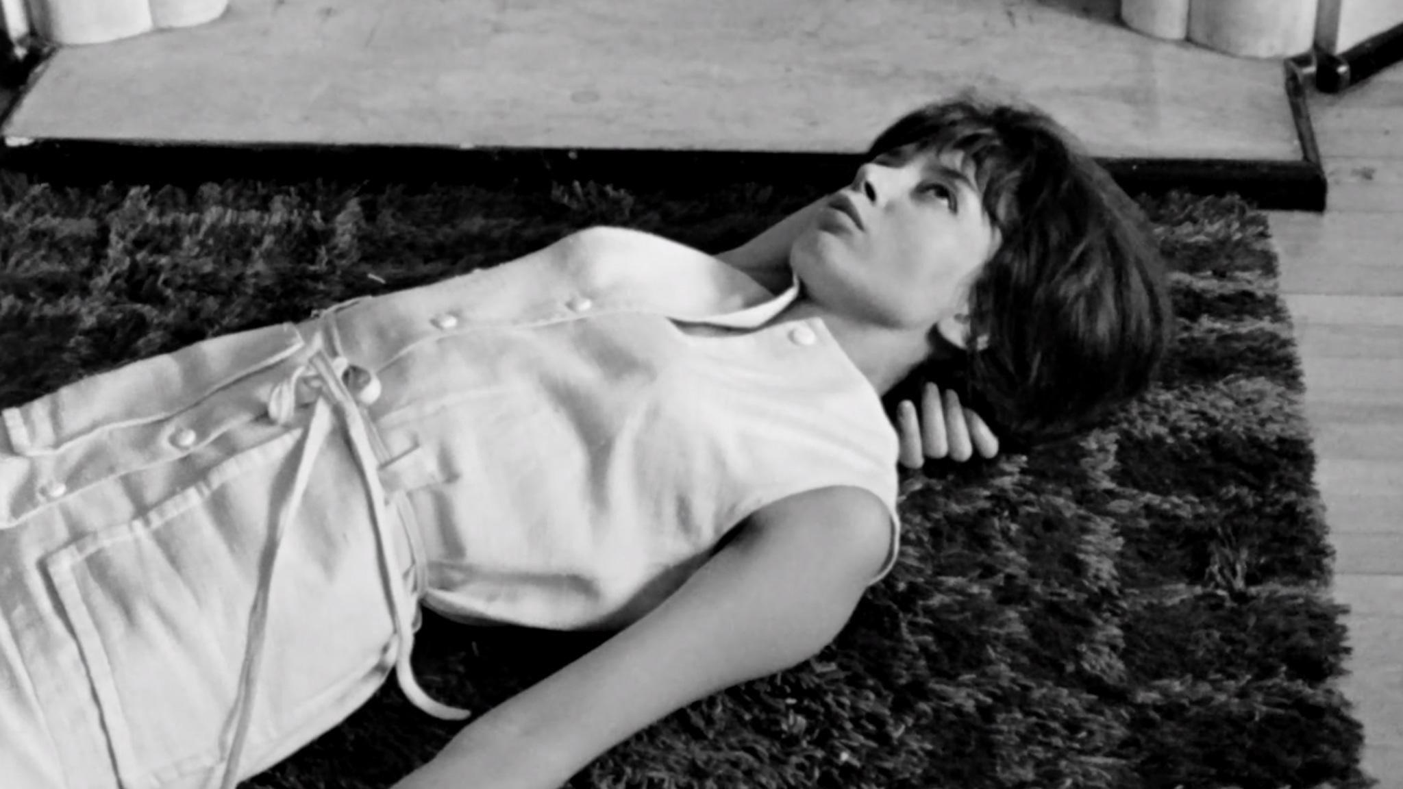 Fabienne sans son Jules 1964 movie scene