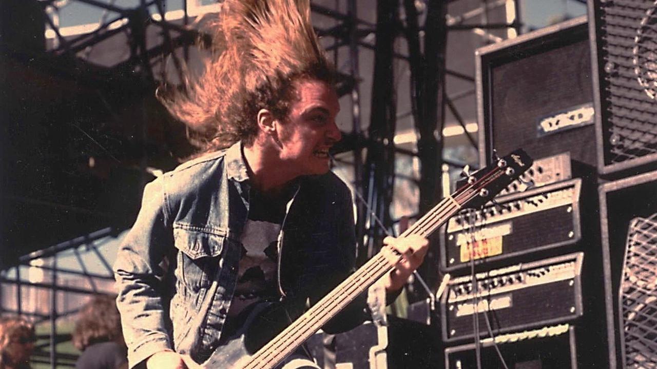 Metallica: Cliff 'Em All 1987 movie scene