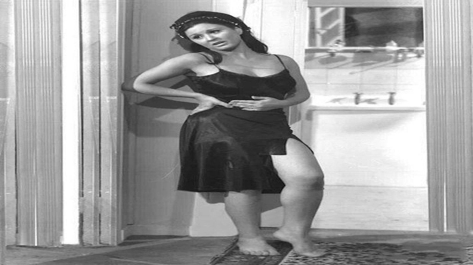 The Place of Weeping Lovers 1966 movie scene