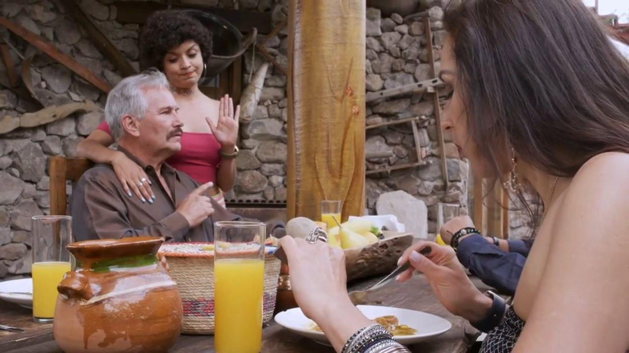 Las amantes del narco IV 2021 movie scene