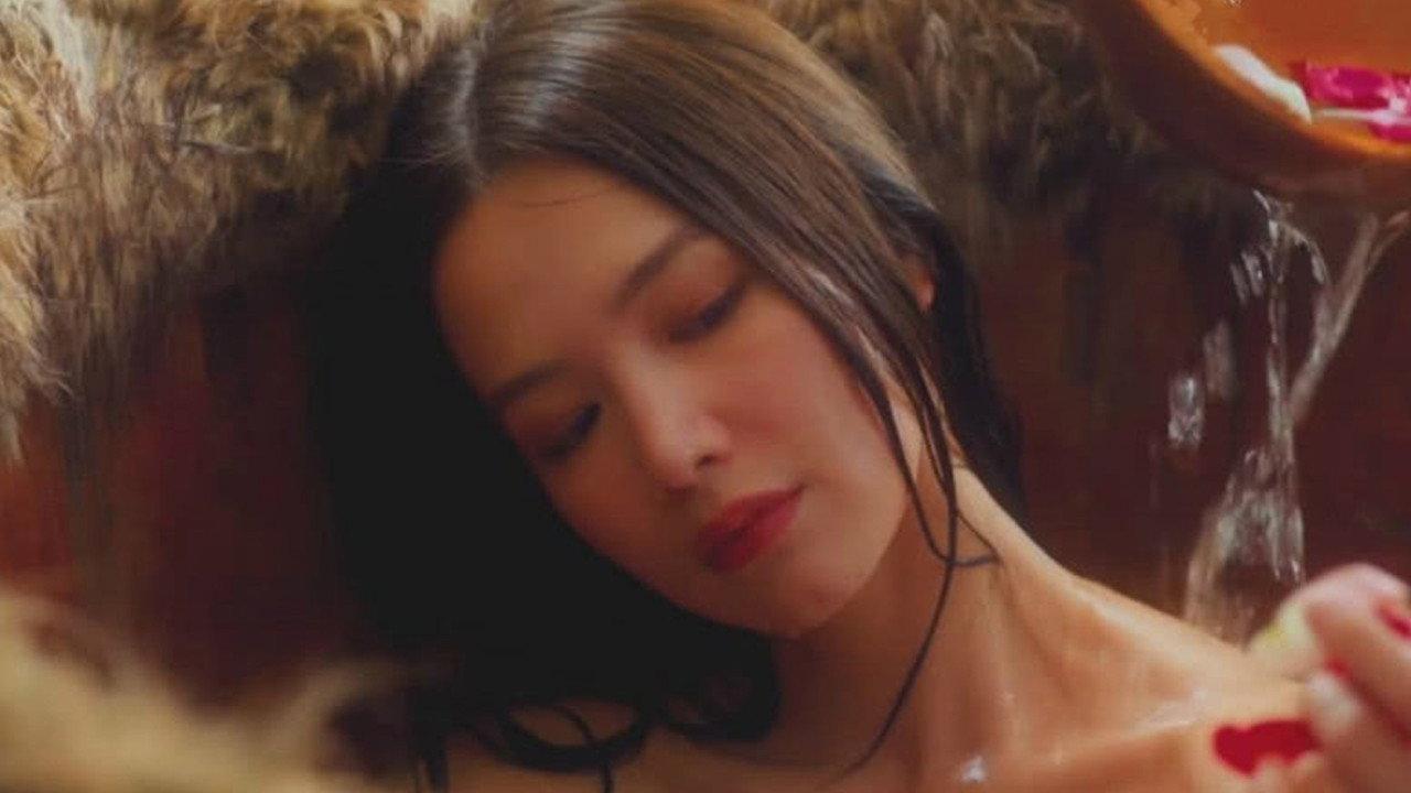 Mulan the Heroine 2020 movie scene