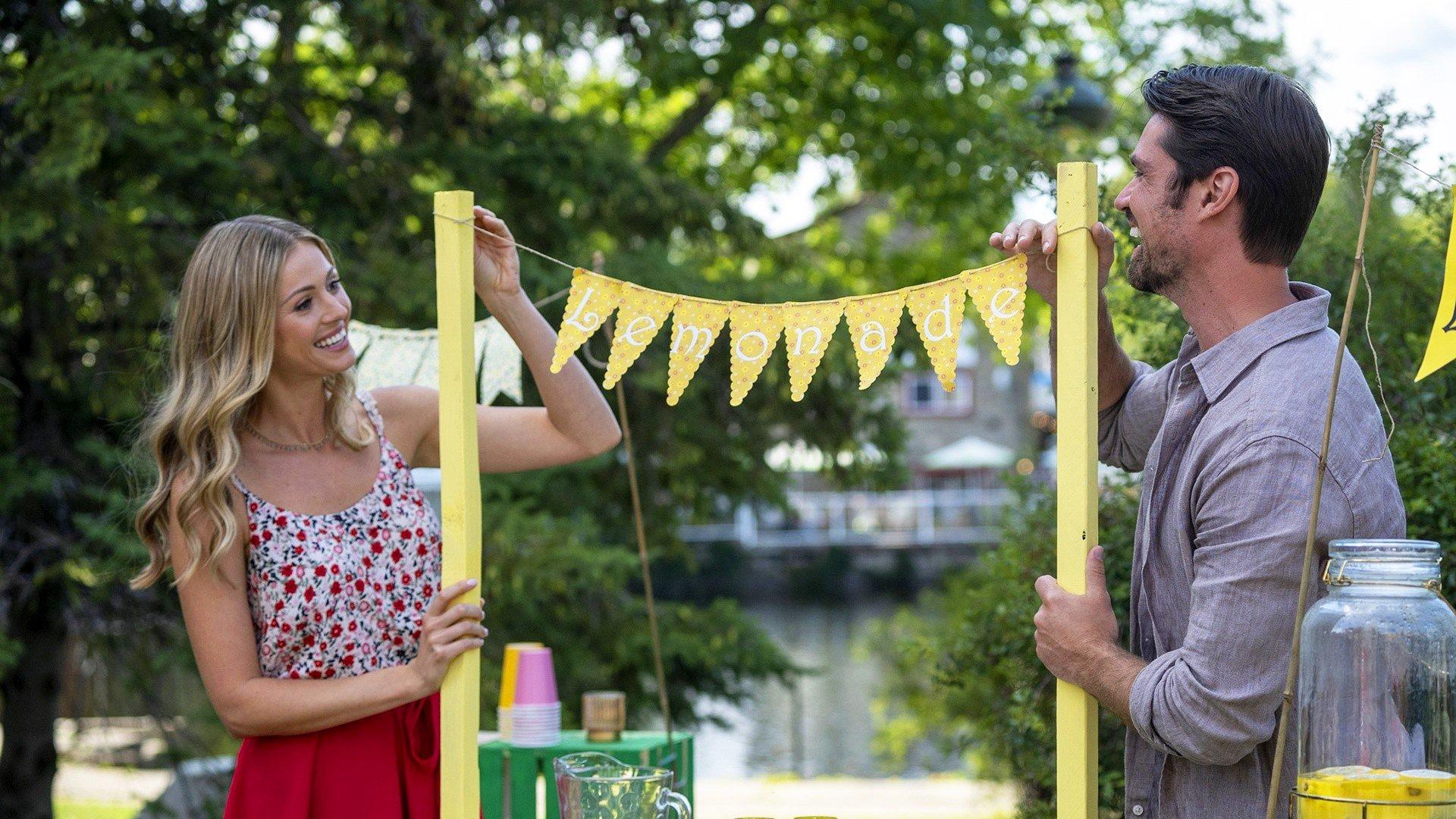 Lemonade Stand Romance 2022 movie scene