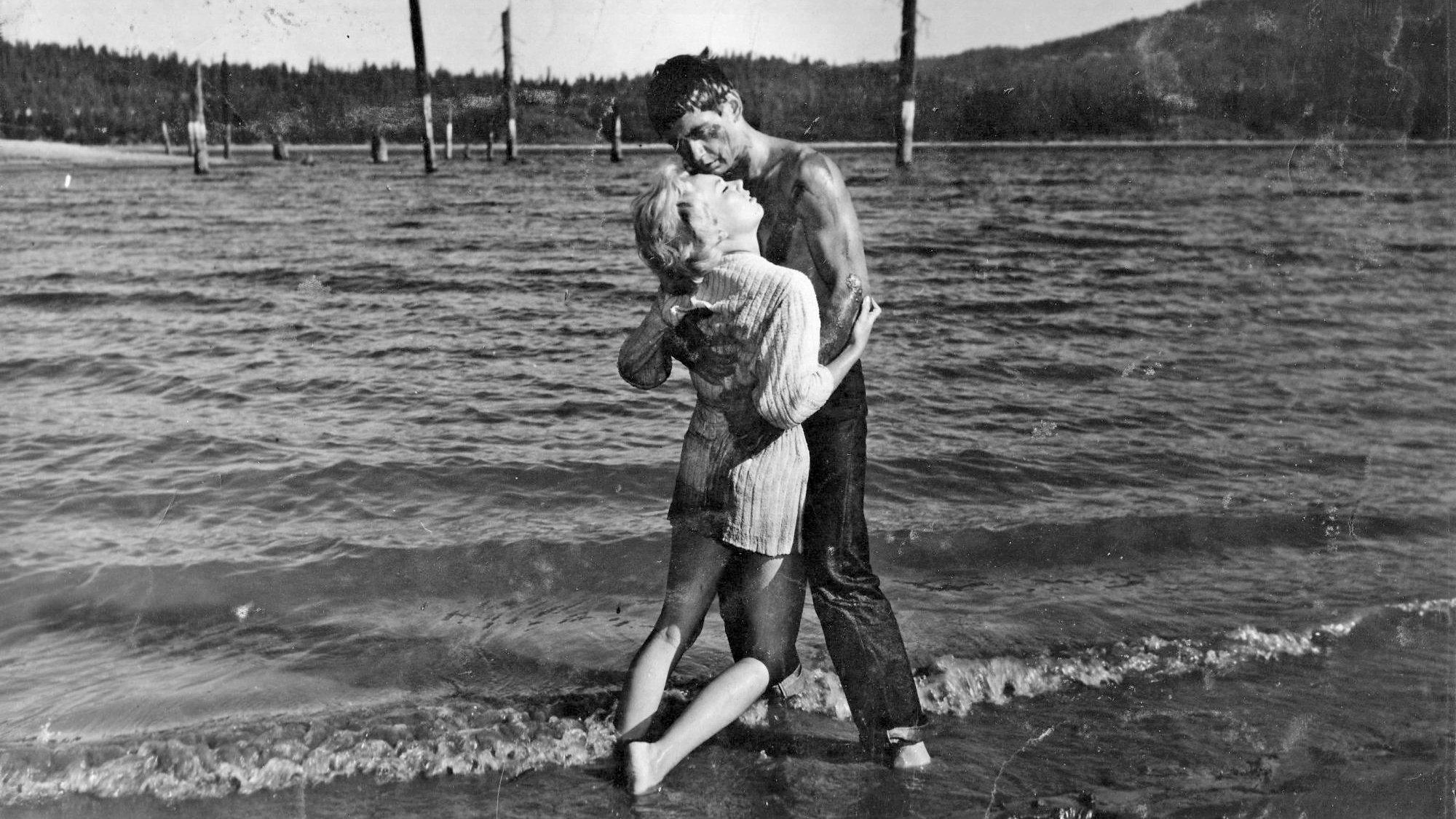 Honeymoon of Terror 1961 movie scene