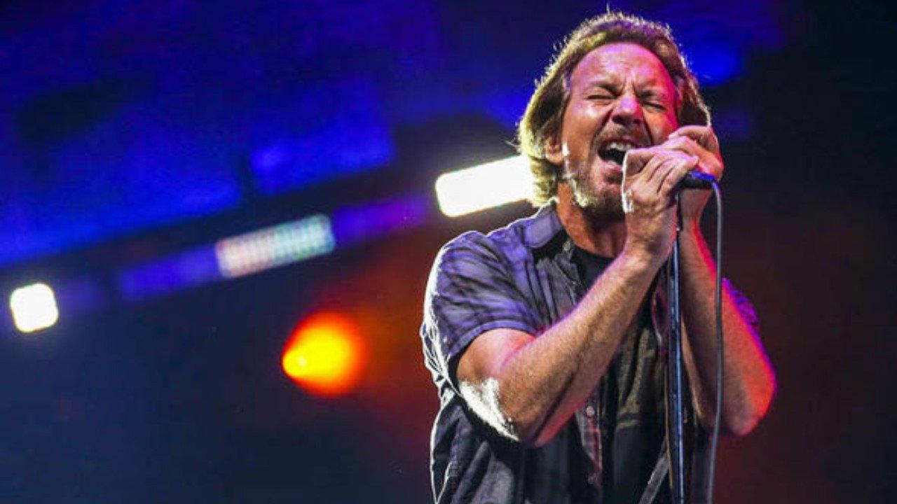 Pearl Jam: Santiago 2005 - Night 2 2005 movie scene