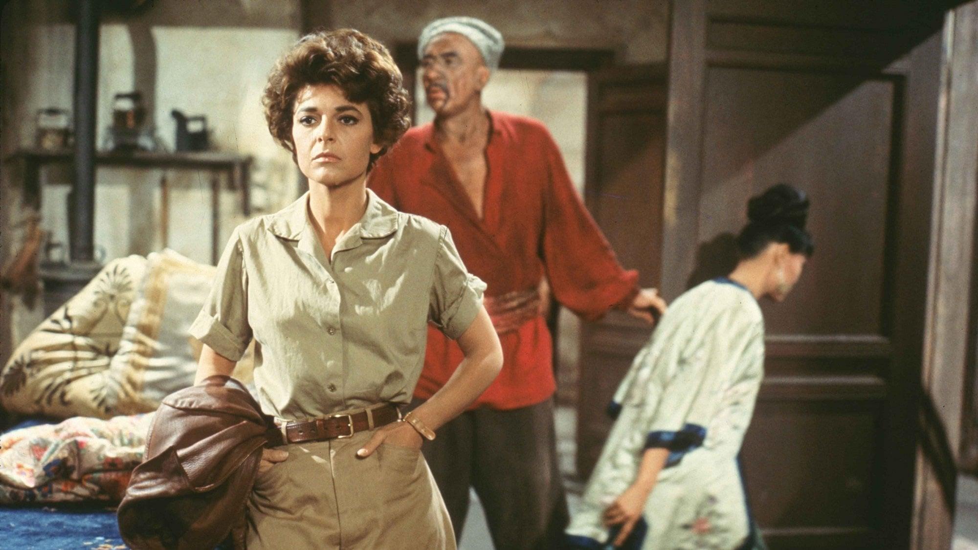 7 Women 1965 movie scene