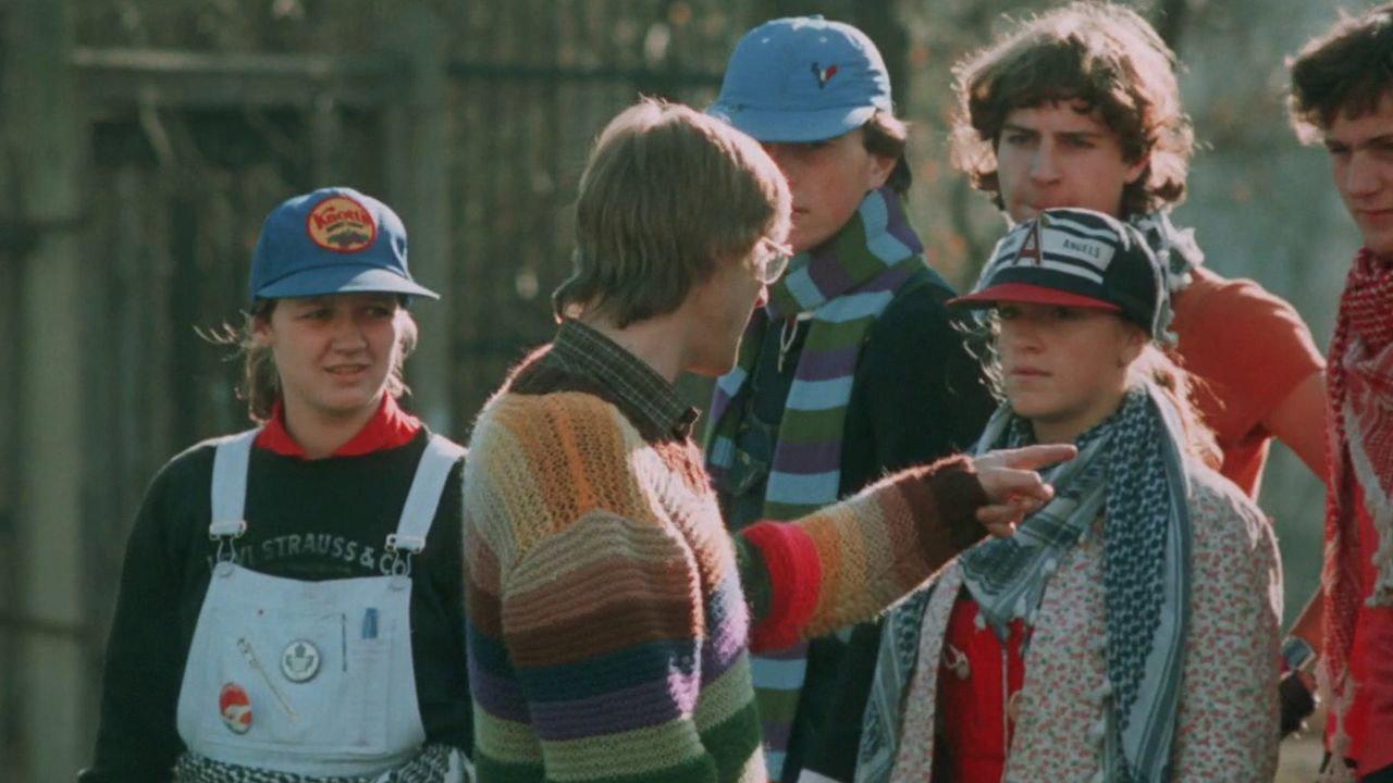 Let the Princess Stay with Us 1981 movie scene