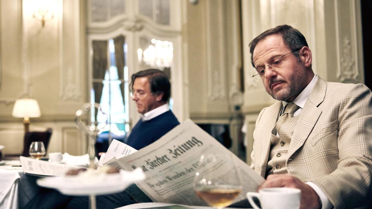 Allmen and the Mystery of the Dahlias 2019 movie scene