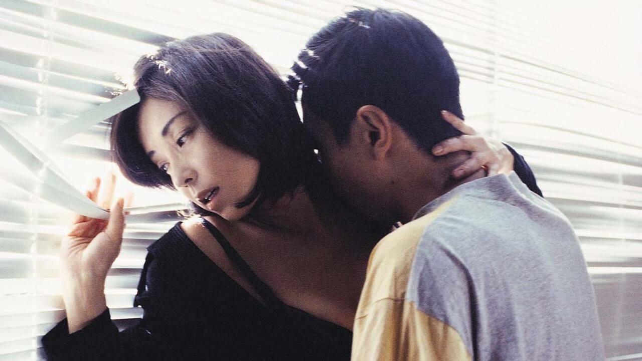 Maitresse 2000 movie scene