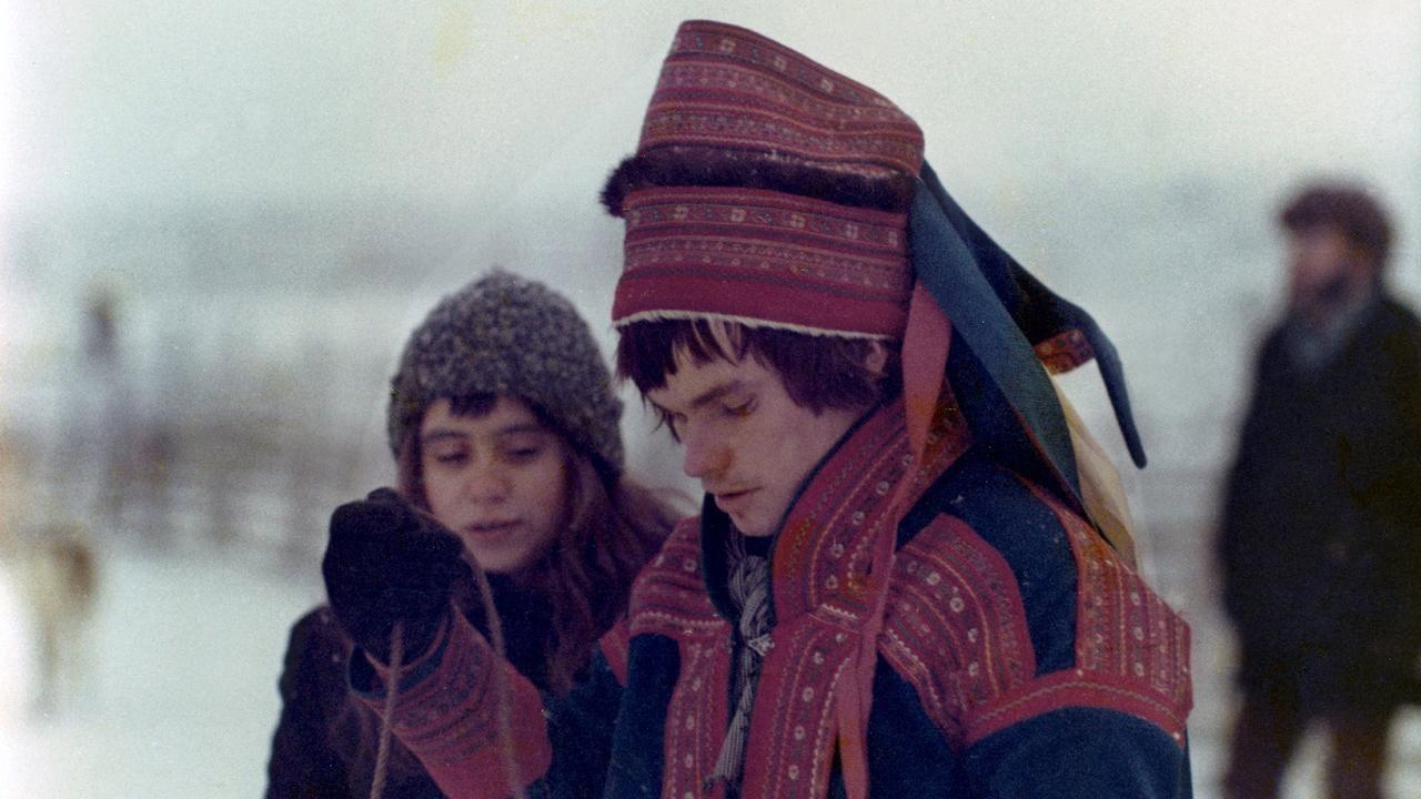 The Earth Is a Sinful Song 1973 movie scene