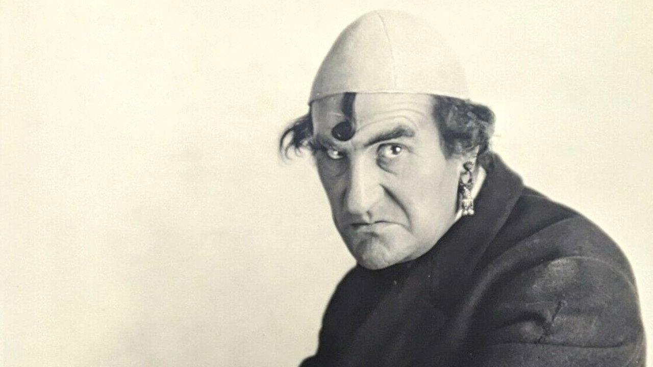 The Brass Bottle 1923 movie scene
