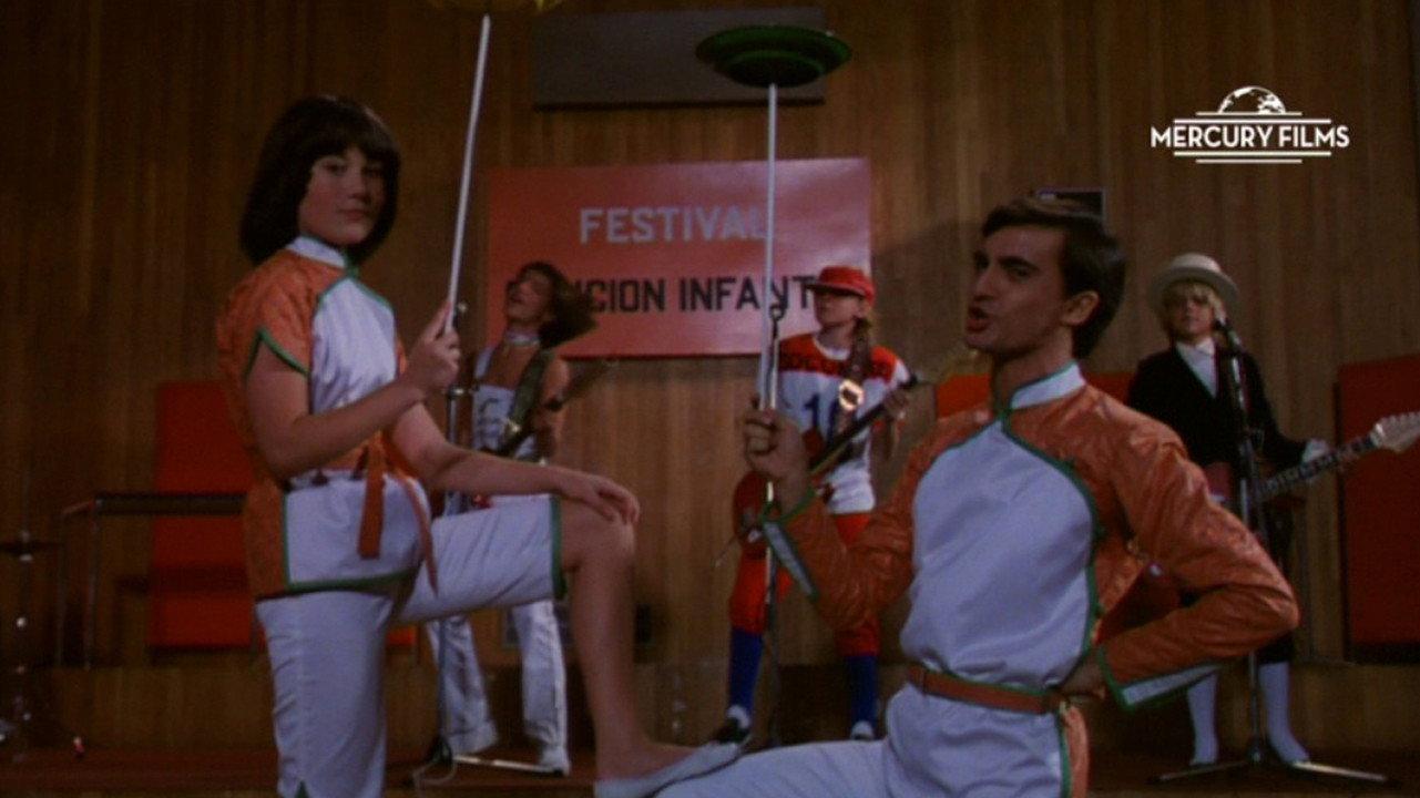 The Adventures of Enrique and Ana 1981 movie scene