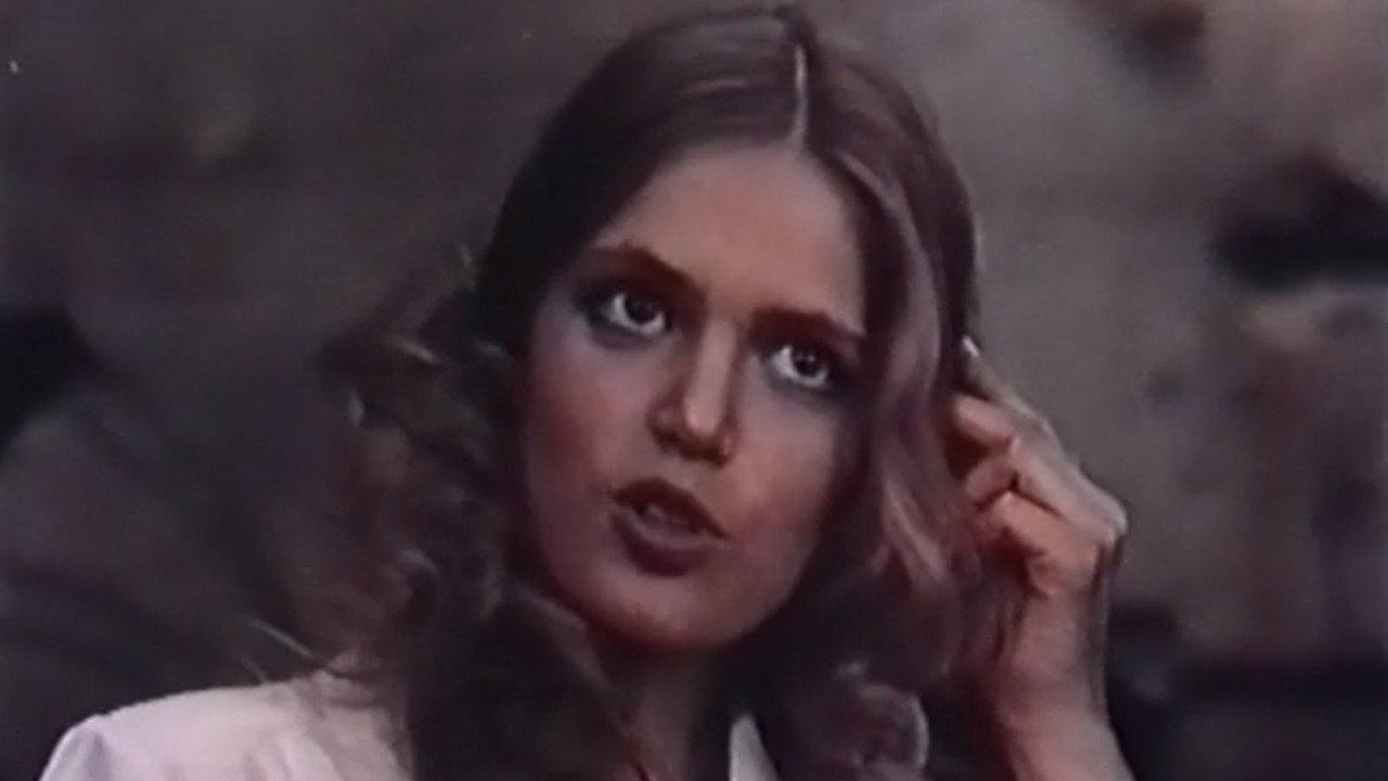 Blown Kiss 1991 movie scene