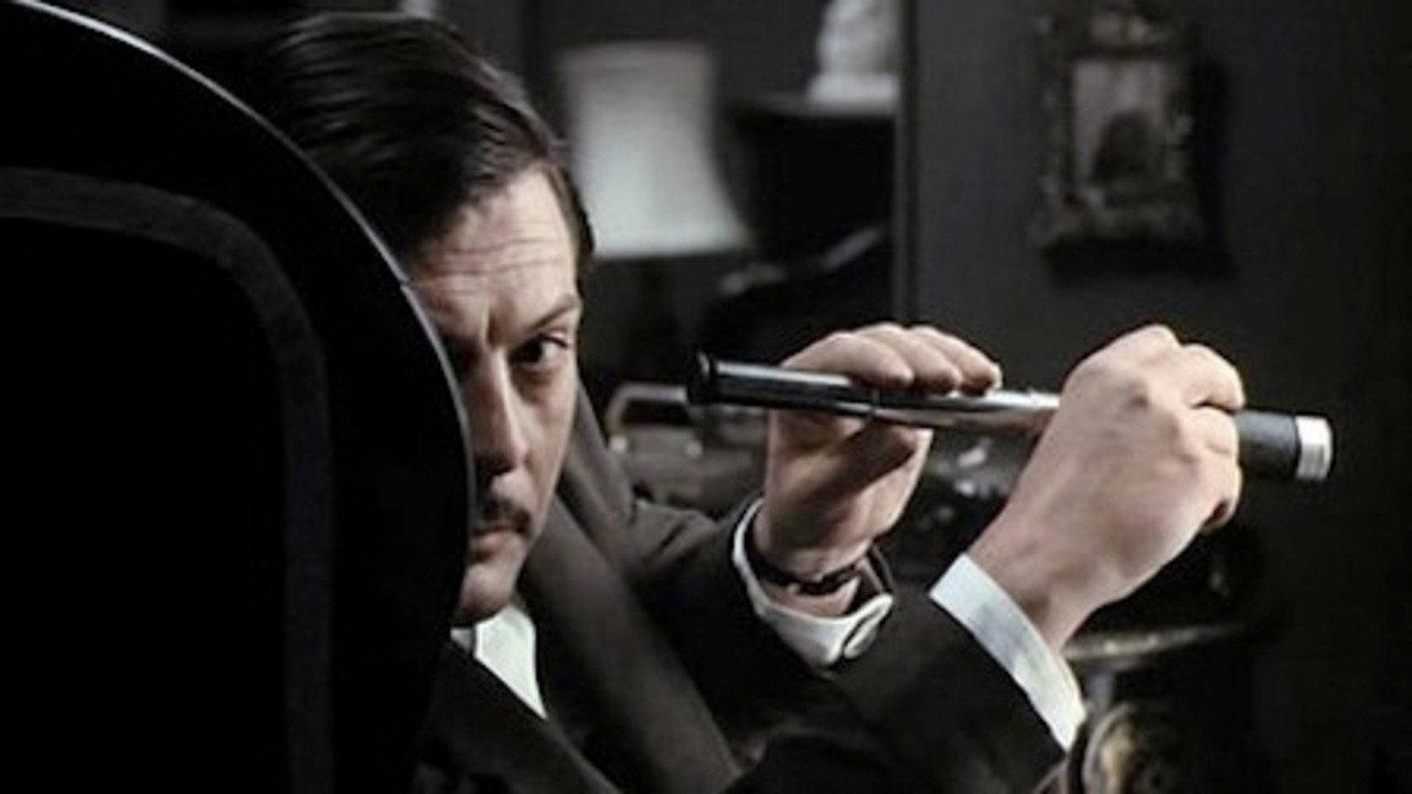 Leo the Last 1970 movie scene