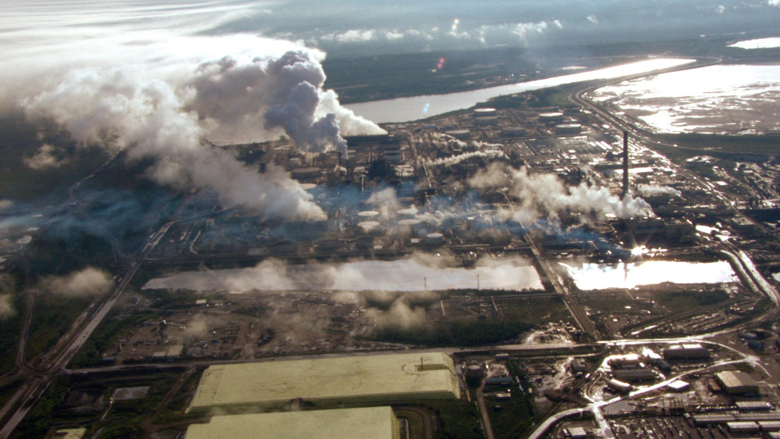 Petropolis: Aerial Perspectives on the Alberta Tar Sands 2009 movie scene