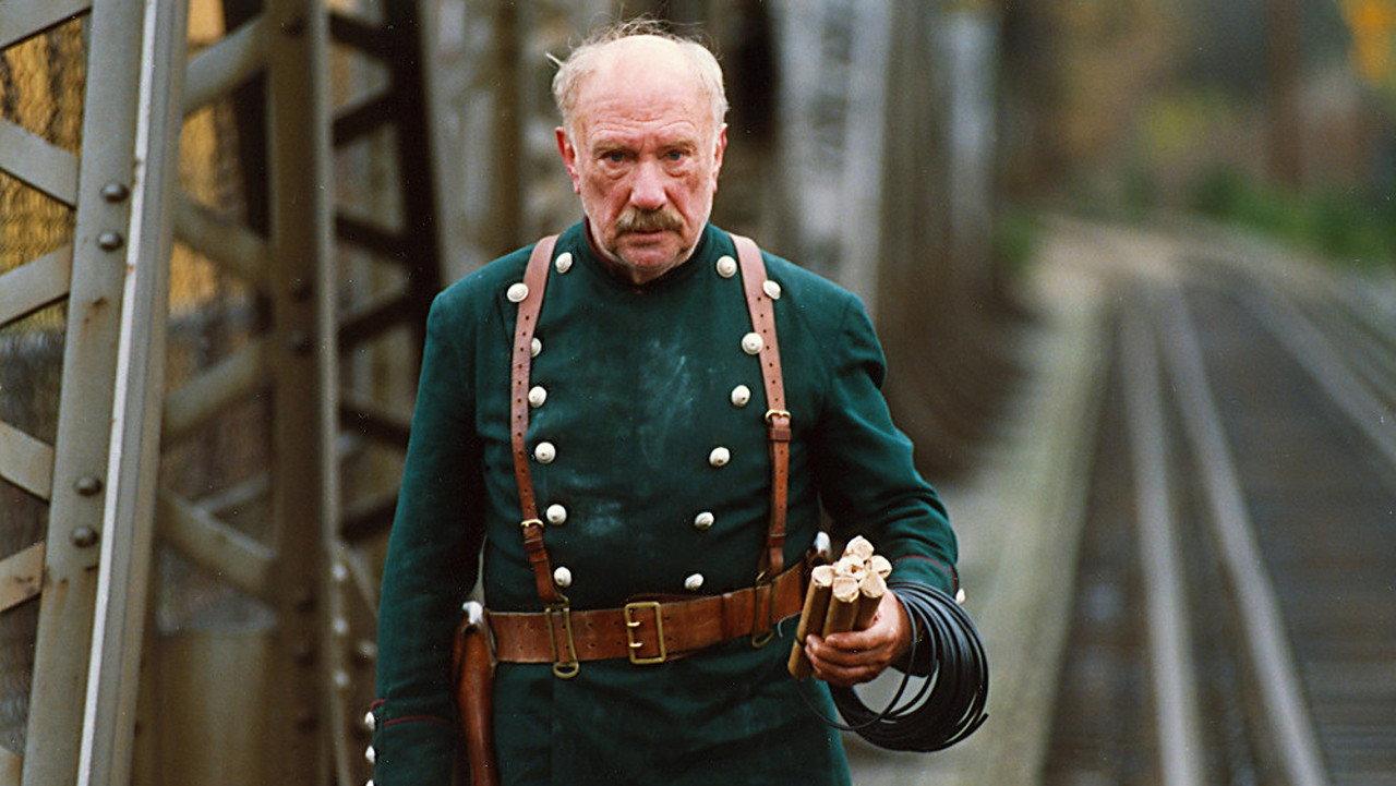 The Last Lieutenant 1993 movie scene