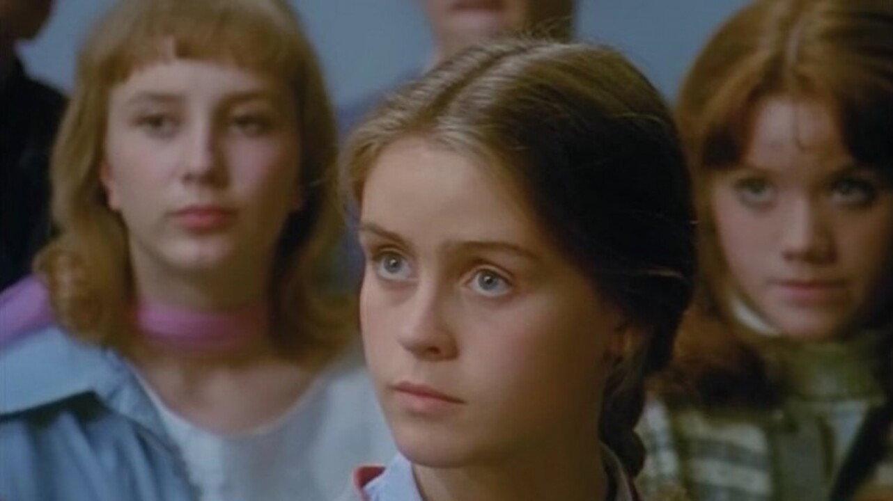 The Other Side of Sunday 1996 movie scene
