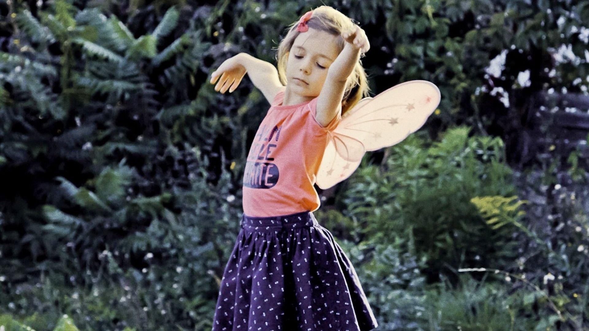 Little Girl 2020 movie scene