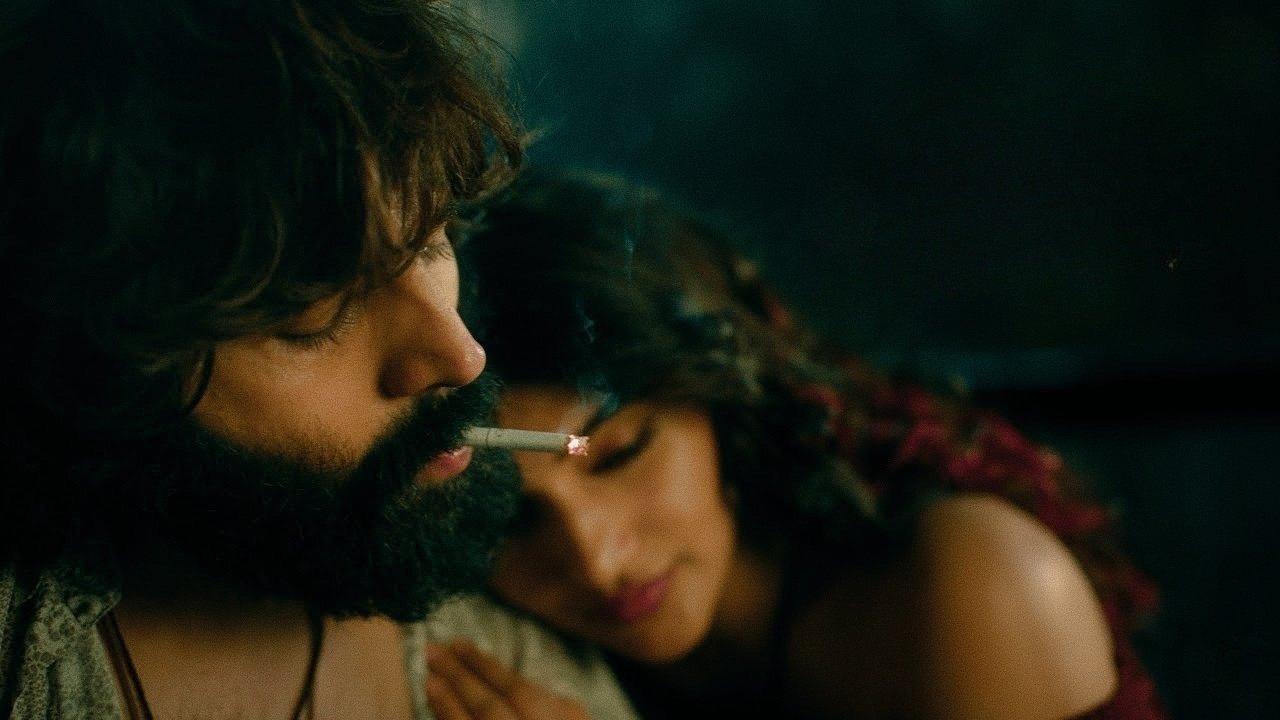 Tu Meri Zindagi Hai movie scene