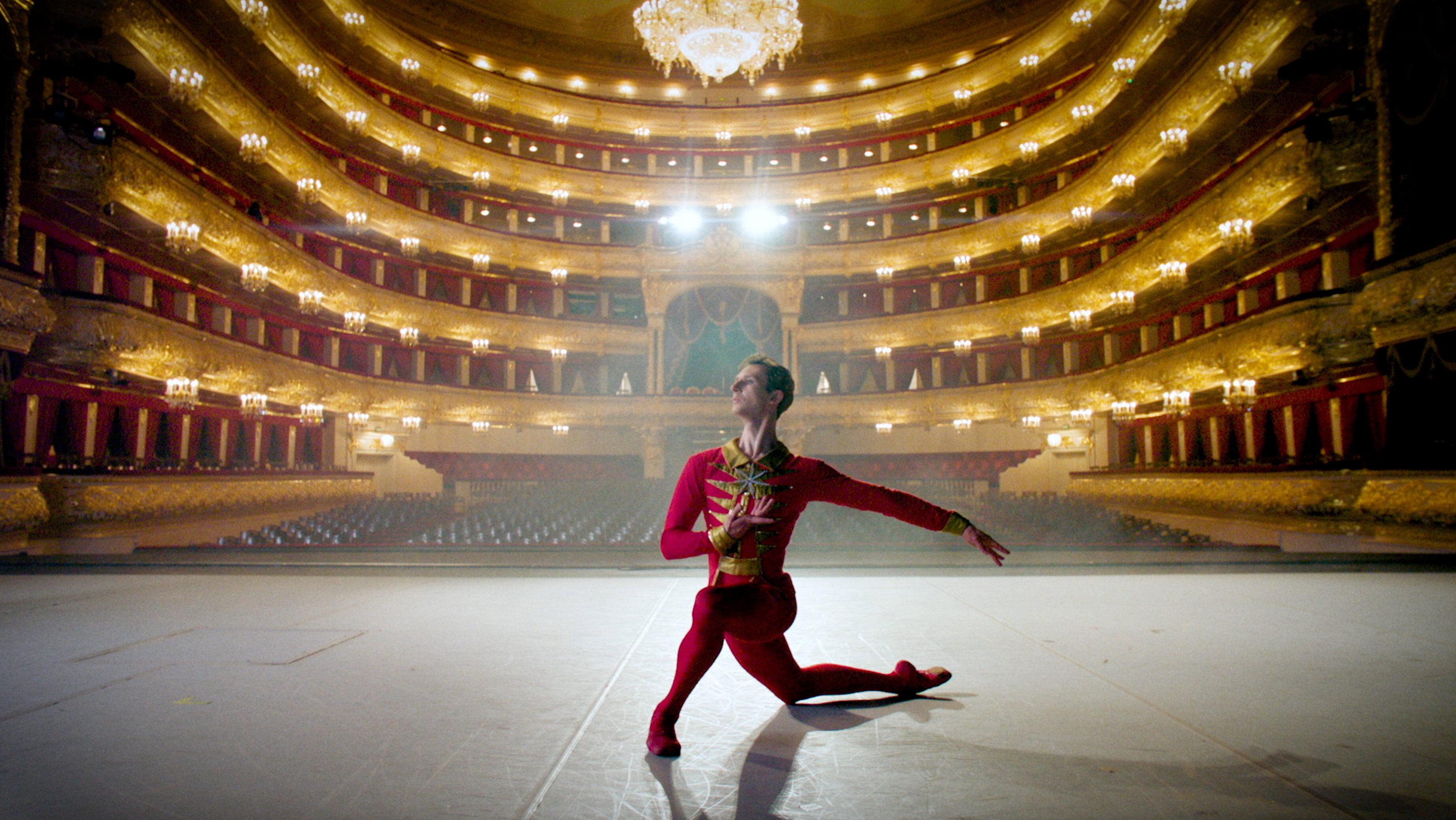Bolshoi Ballet: The Nutcracker 2018 movie scene