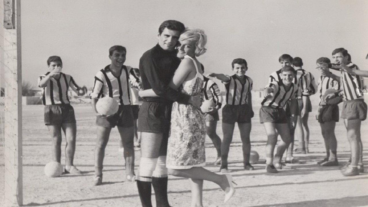 The End of the Two-Cent Coin 1962 movie scene