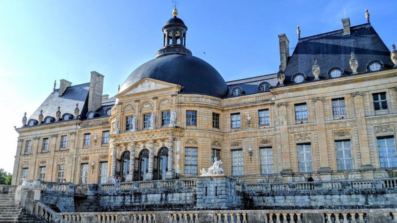 The secrets of the castle of Vaux-le-Vicomte 2019 movie scene