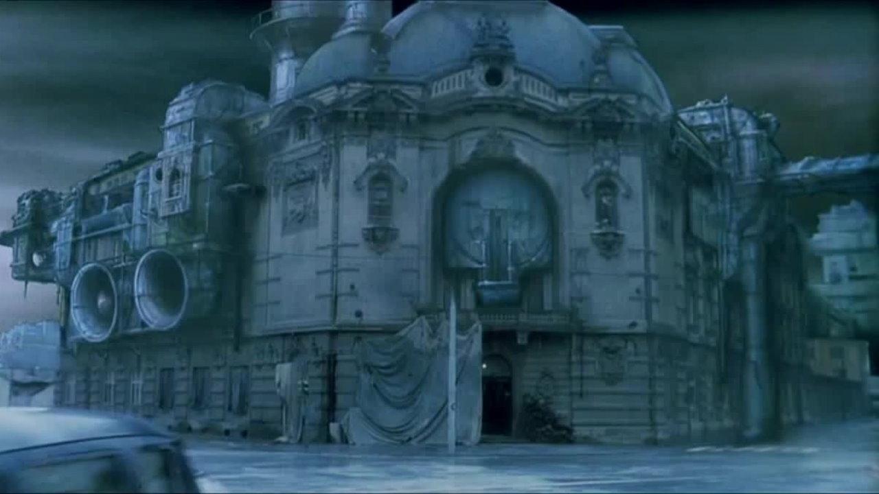 Bunker Palace Hotel 1989 movie scene