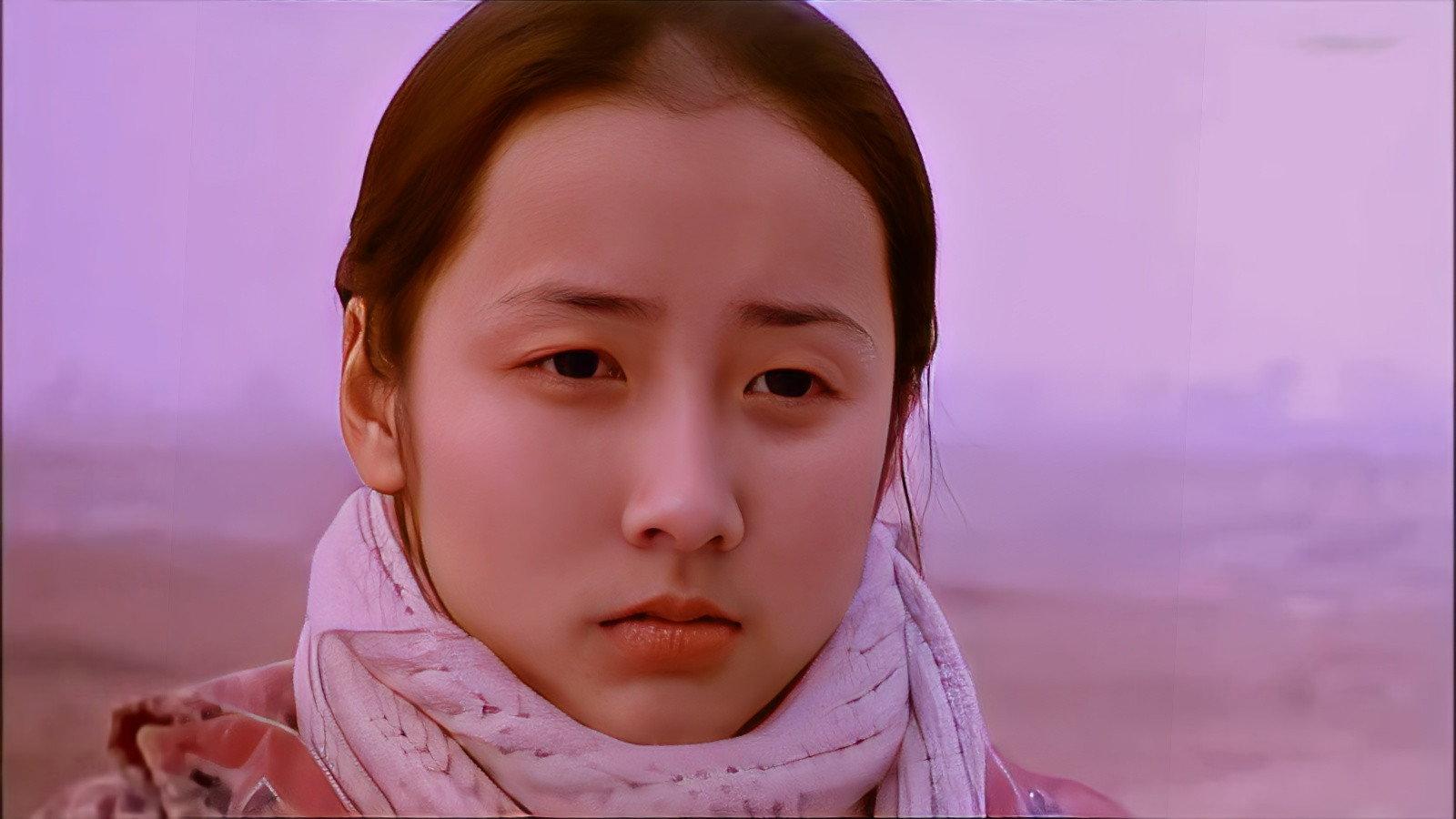 Xanda 2004 movie scene